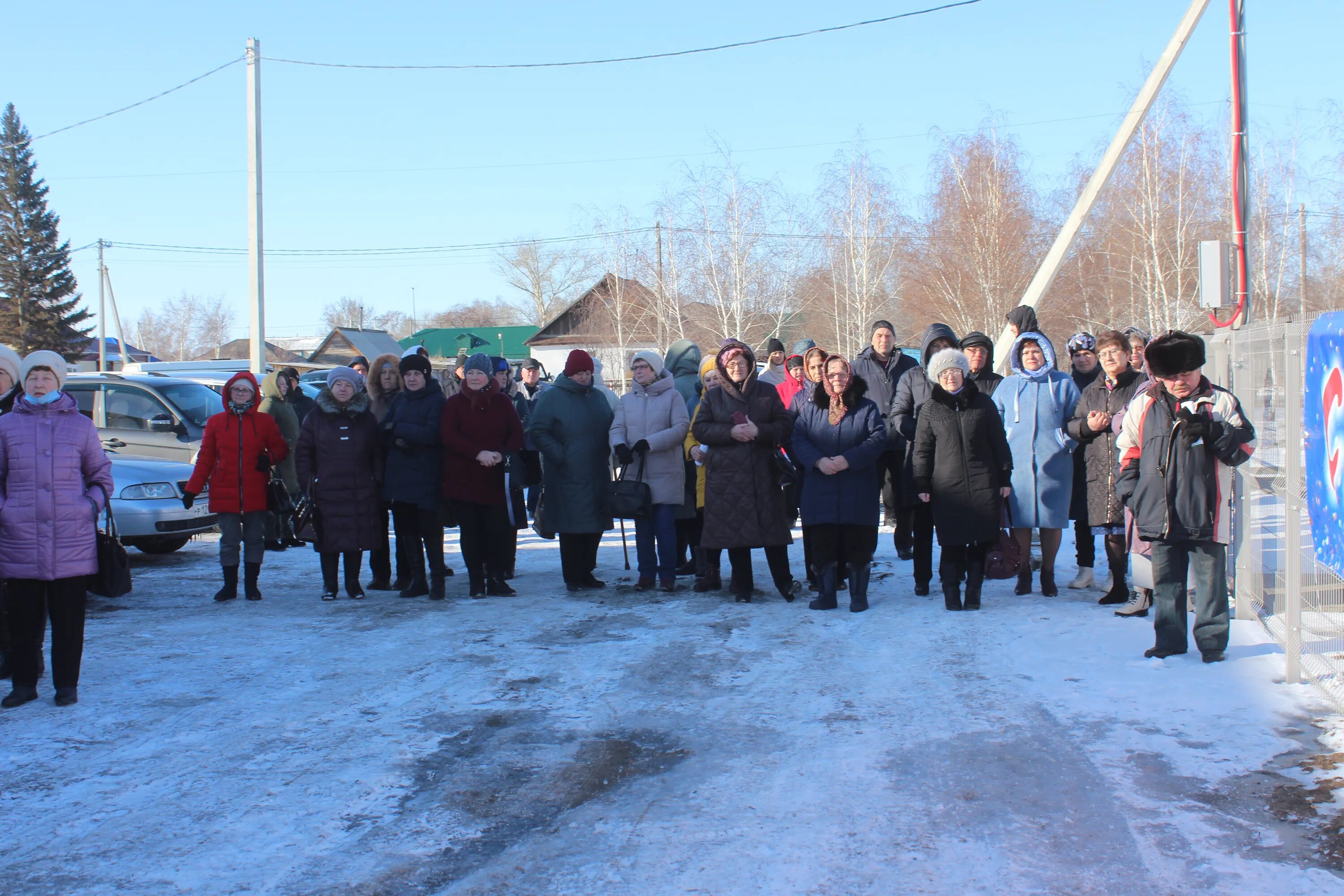 Поселок мирный казань. Посёлок мирный брянская область. Новости поселок мирный. Новости поселок мирный. Жители новоозернова школа.