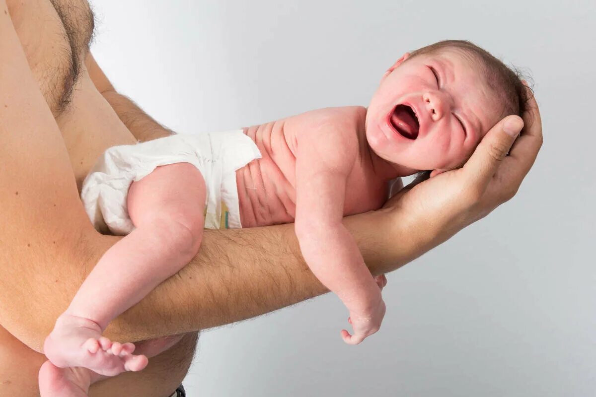 Колика после родов. Худой новорожденный ребенок. Младенческие колики. Гипотрофия грудного ребенка. Что такое колики у новорожденных.
