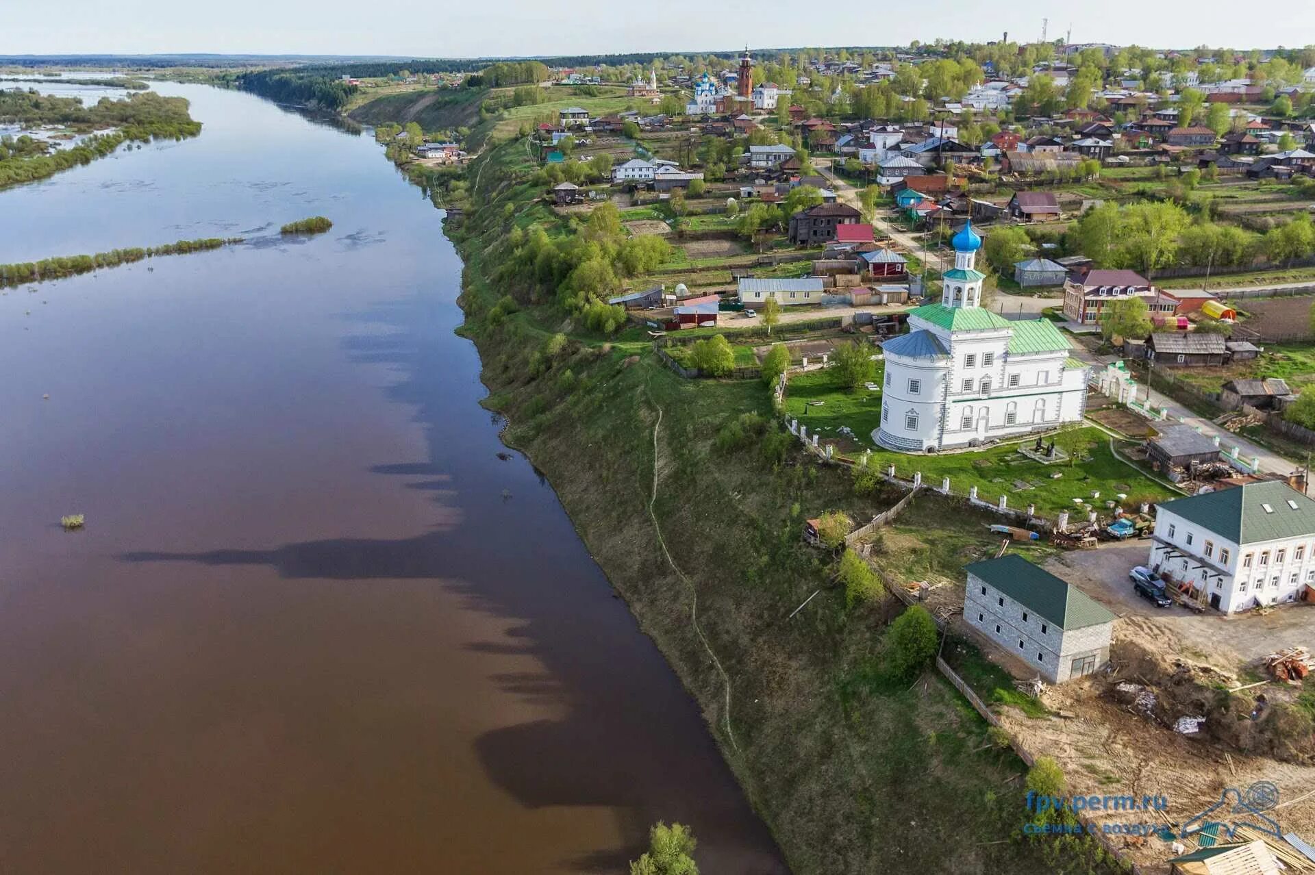 Где находится чердынь. Город чердынь пермский край. воскресенский холм чердынь. троицкое городище чердынь.