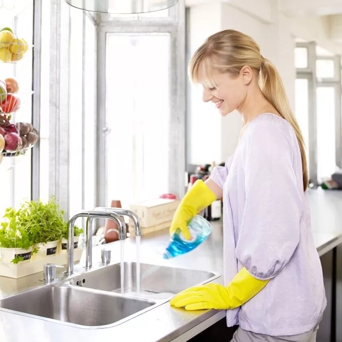 My sister clean the. Washing vegetables in the sink. Идеально чистая кухня. Игры для девочек мыть посуду. My sister clean the.