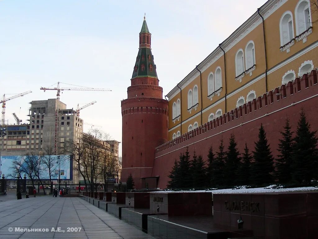 Кремлевские номера. Кремль Москва Манежная площадь. Строители Московского Кремля. Кремль +15. Кремль 1986.