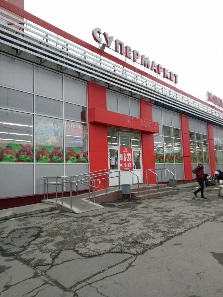 пехотинцев 3/4. пехотинцев, 3к4. ул пехотинцев 3 екатеринбург. ул пехотинцев 3/2. улица пехотинцев 3 екатеринбург.