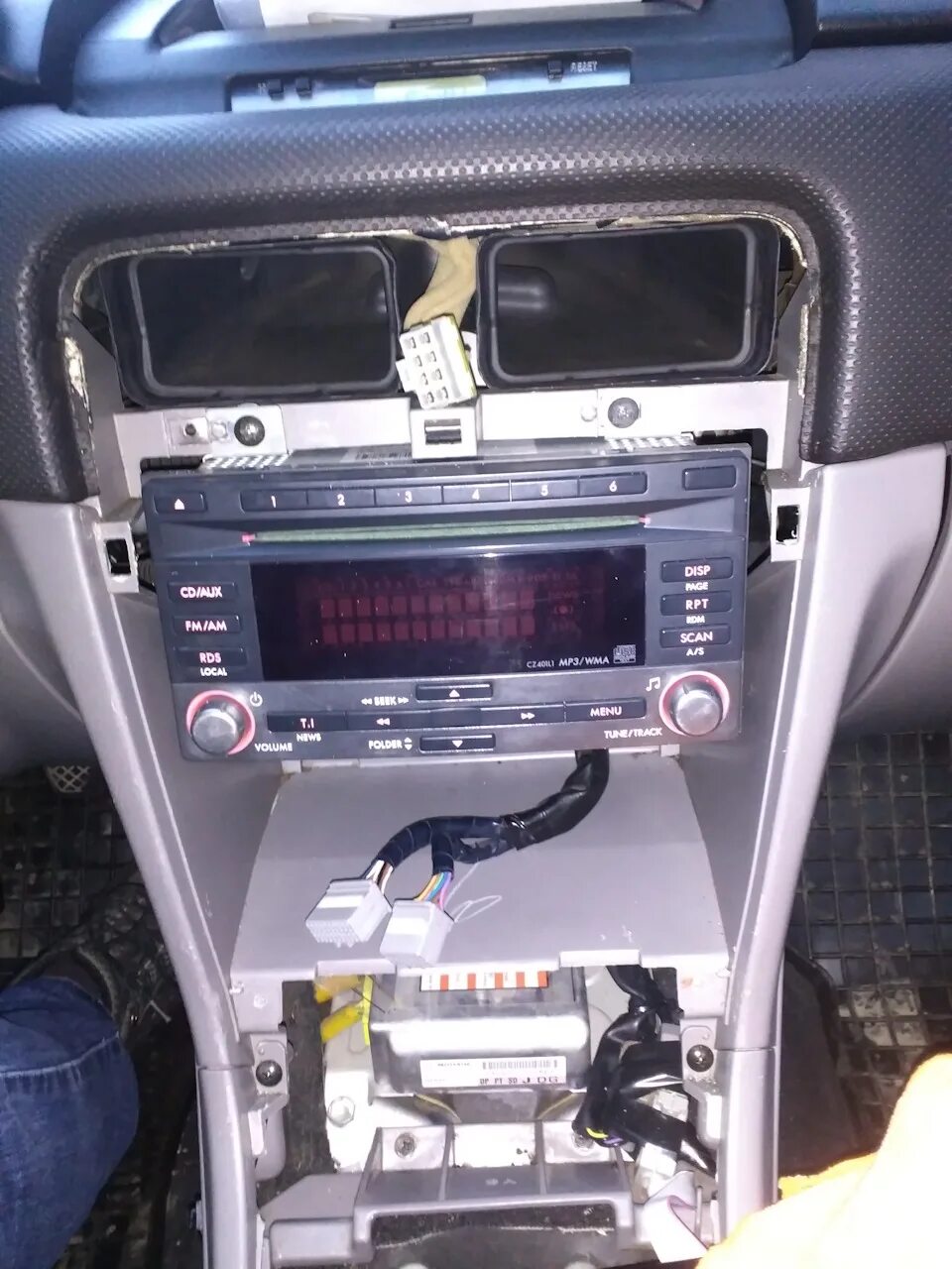 Замена стоковой магнитолы Subaru Forester SJ, 2013 г. в. на магнитолу Subaru For