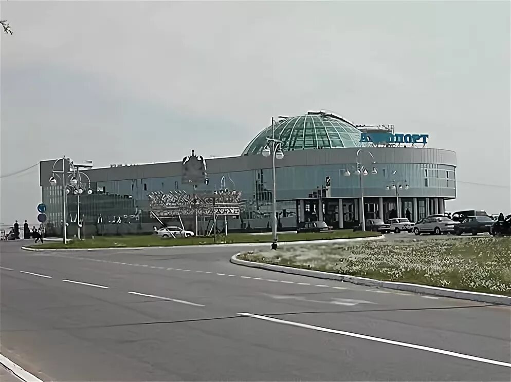 Город салехард аэропорт. Аэропорты янао. Аэропорт салехард. Номер телефона аэропорта салехард. Аэропорт салехард новый.