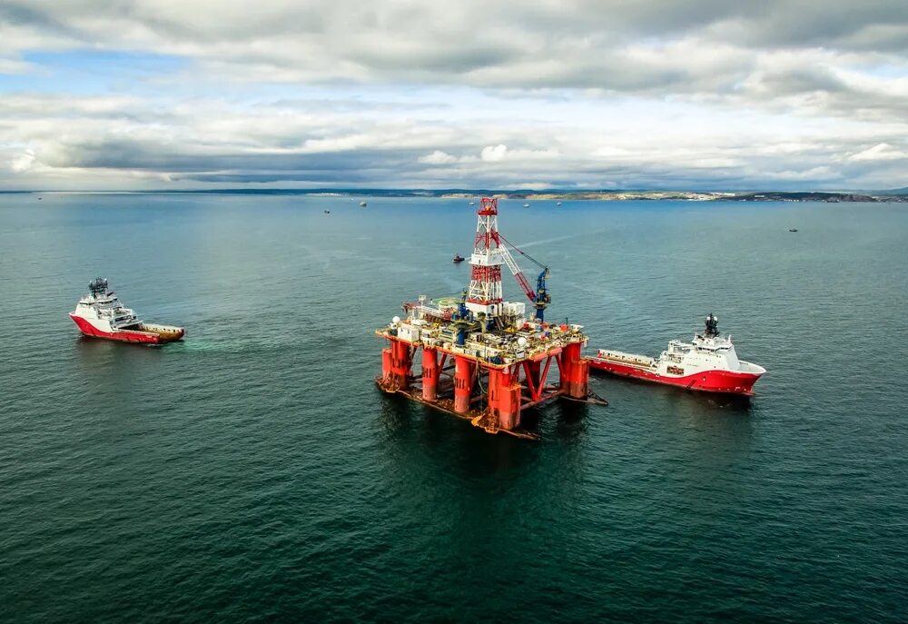 Шельф охотского моря нефть. Сахалин 5 месторождение нефти. платформа «лунская-а» сахалин 2. нефть шельф сахалина. сахалин 1 буровая платформа.