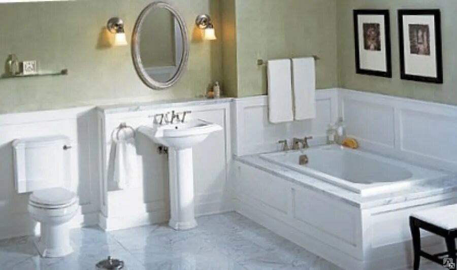 Фото сантехники ванной комнаты. Ванная в американском стиле. Ванная в белом цвете. Ванная с плиткой до середины стены. Сантехника для ванной комнаты.
