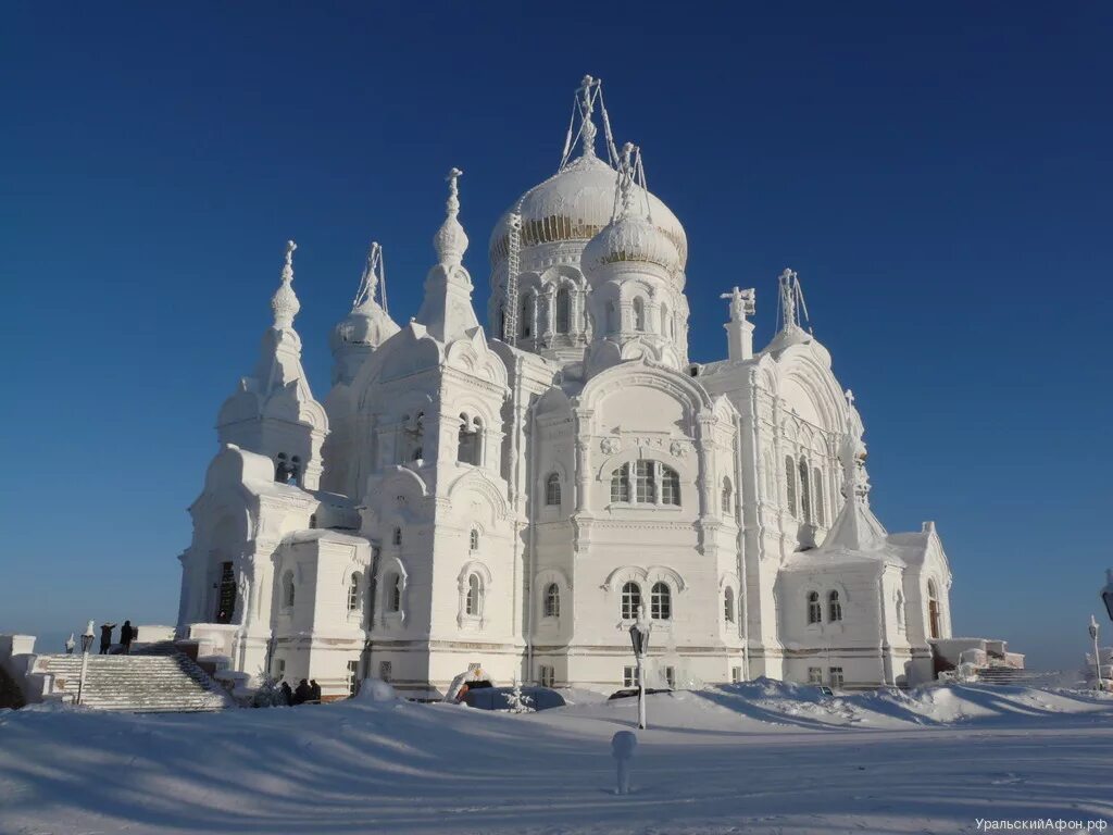 Пермь Белогорский монастырь Уральский Афон. Белогорский Николаевский монастырь. Белогорский Николаевский монастырь Пермский край. Белогорский монастырь Пермь зимой. Біла церков