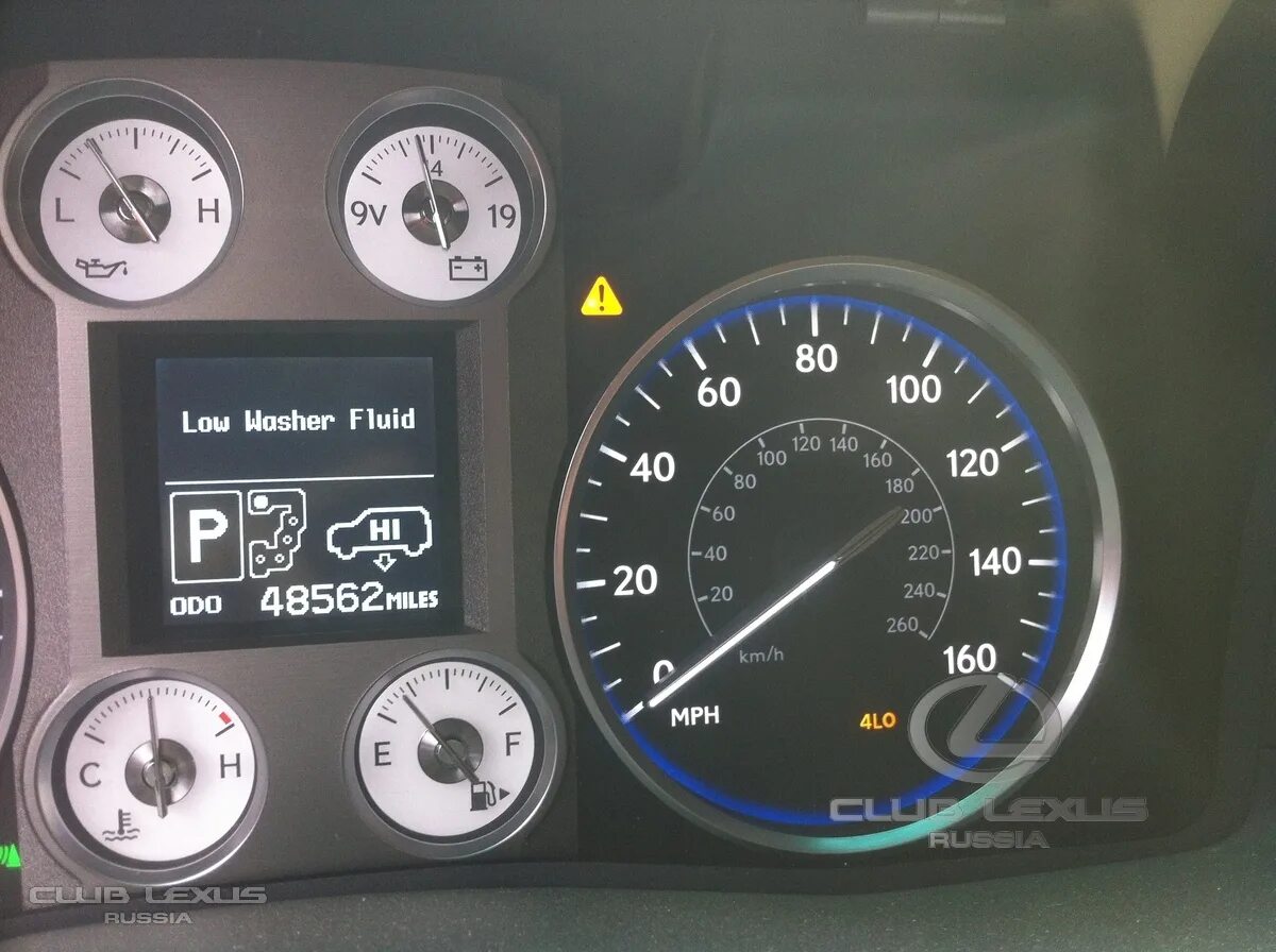Low washer fluid перевод на русский. Low washer fluid перевод на русский