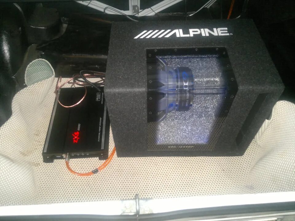 Не работает сабвуфер. Alpine sbg-1244bp. сабвуфер alpine sbg-1244bp. сабвуфер алпайн 1244bp. саб алпайн sbg-1244bp.