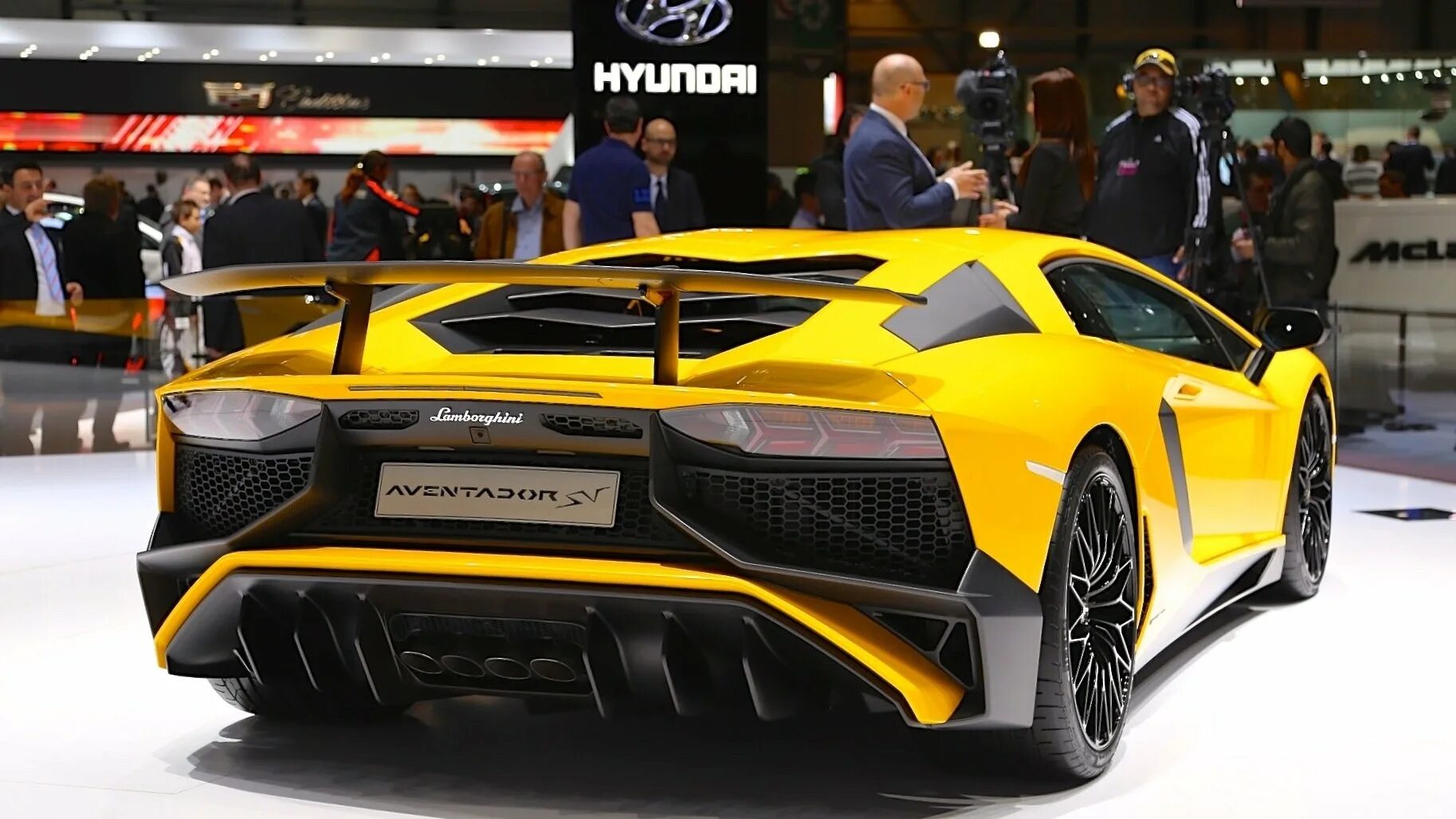 Ламборджини последняя модель. Lamborghini aventador sv coupe 2015. lamborghini aventador lp 750. ламборгини 2029. новая ламборджини 2016.