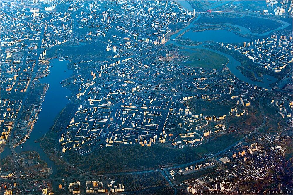 Показать с высоты птичьего полета. Северное тушино с высоты птичьего полета. тушино сверху. северное тушино вид с высоты птичьего полёта. южное тушино вид сверху.
