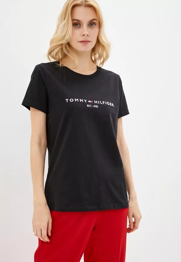 Tommy hilfiger майка женская серная. Футболка томми хилфигер. Футболка томми хилфигер женская синяя. Hilfiger футболка женская. Томми хилфигер женская одежда.