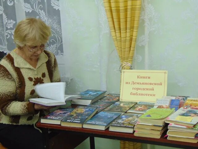подосиновская мбс детская библиотека. демьяновское двп. книжная выставка книга вятская для детей. мкук подосиновская мбс. асташева галина александровна книгообмен.