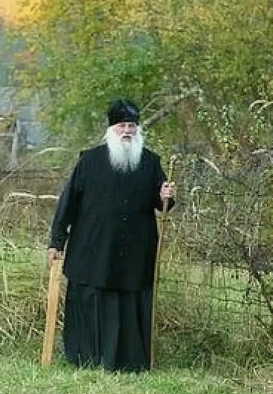 Тимашевский отец. Батюшка стратоник тимашевский монастырь. Мужской монастырь краснодарский край тимашевский. Тимашевский отец. Ейский архиеп.