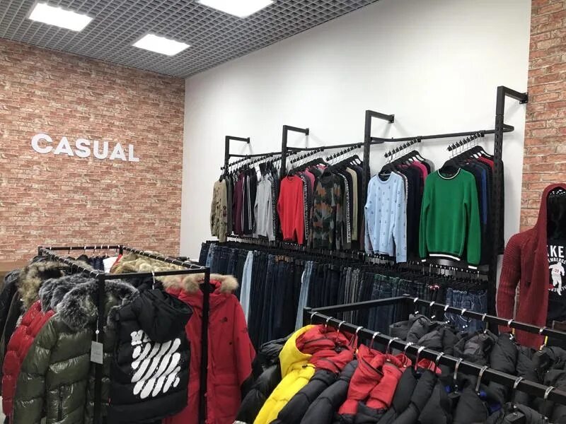 Casual магазин. Концептуальный магазин одежды. Casual бутик. Casual бутик. Магазины одежды в москве.