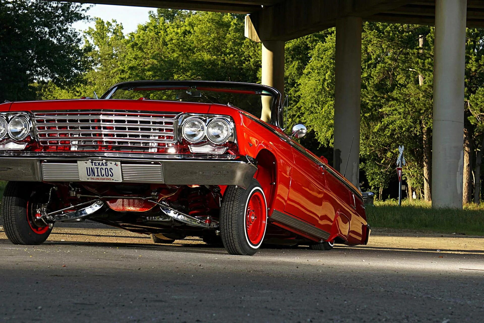 Chevrolet Impala лоурайдер. Chevrolet Impala 1962 Lowrider. Chevrolet Impala на пневме. Додж лоурайдер.