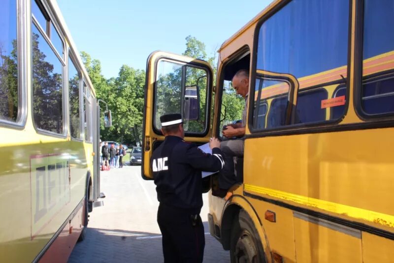 Перевозка групп людей автобусами. Автобус безопасности Калуга.