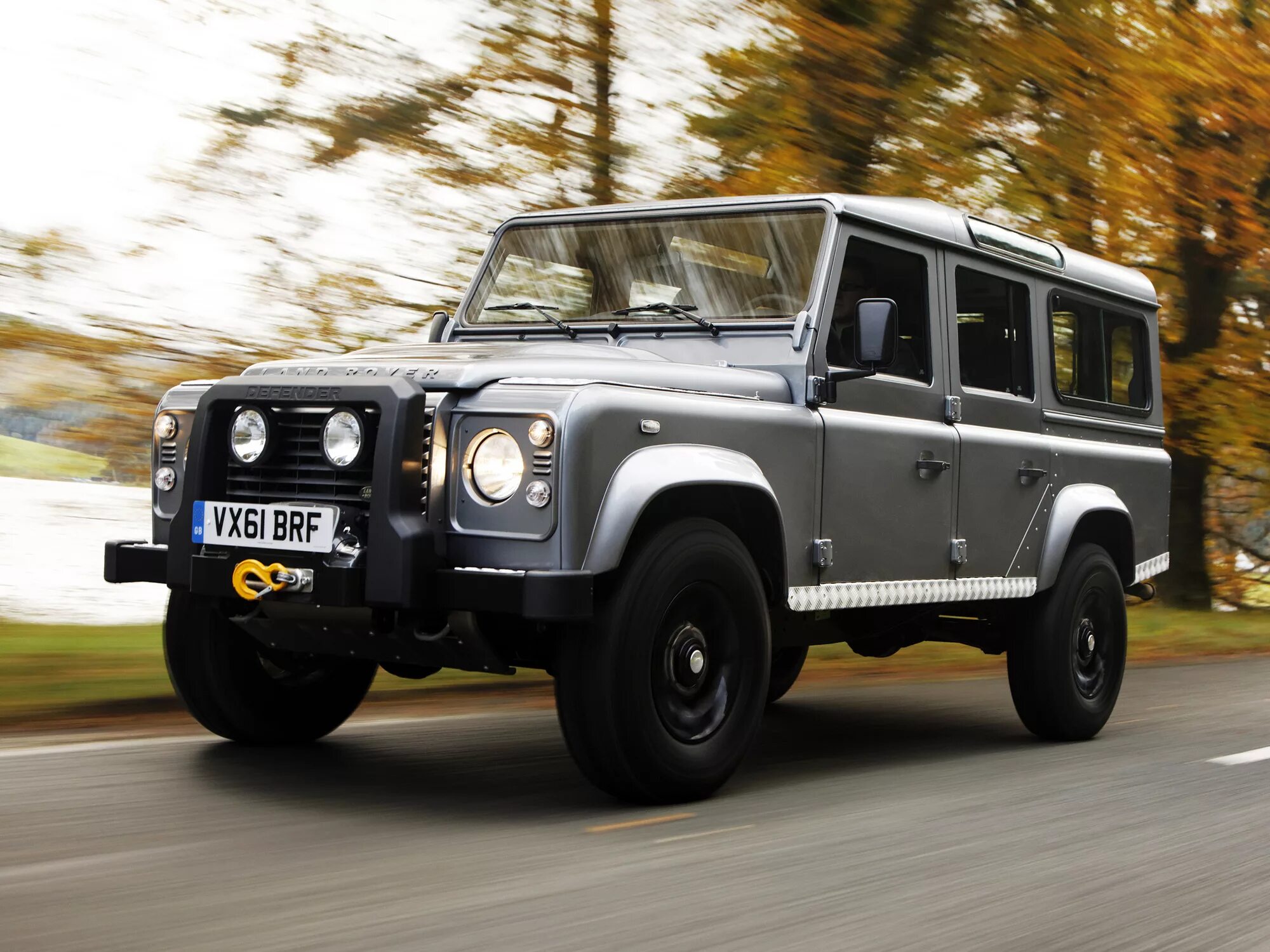 Новый ленд ровер дефендер 90. Land rover defender поколения. Ленд ровер дефендер 1950. Ленд ровер дефендер 90. Land rover defender поколения.