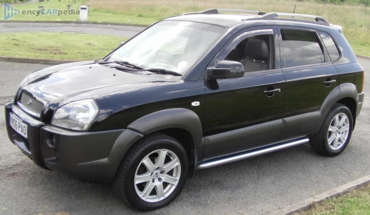 Хендай туссан 1 поколения купить. Hyundai Tucson 2006. Hyundai Tucson 2. Hyundai Tucson 4wd. Hyundai Tucson 2004-2009.