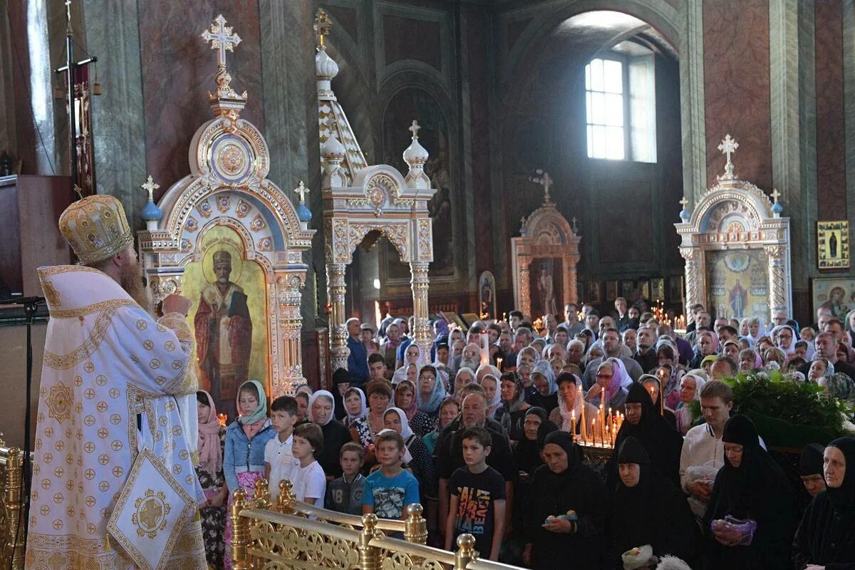 Задонский монастырь службы. Задонский мужской монастырь требы. Задонский монастырь Пасха 2023. Задонский монастырь на Пасху 24 апреля 2022. Задонский рождество богородицкий монастырь требы цены