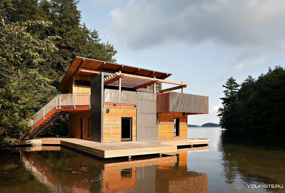 Хаусбот Скандинавия. Эллинг на озере Мускока. Ботхаус Boathouse. Дом на озере Онтарио. Дом у реки 2024