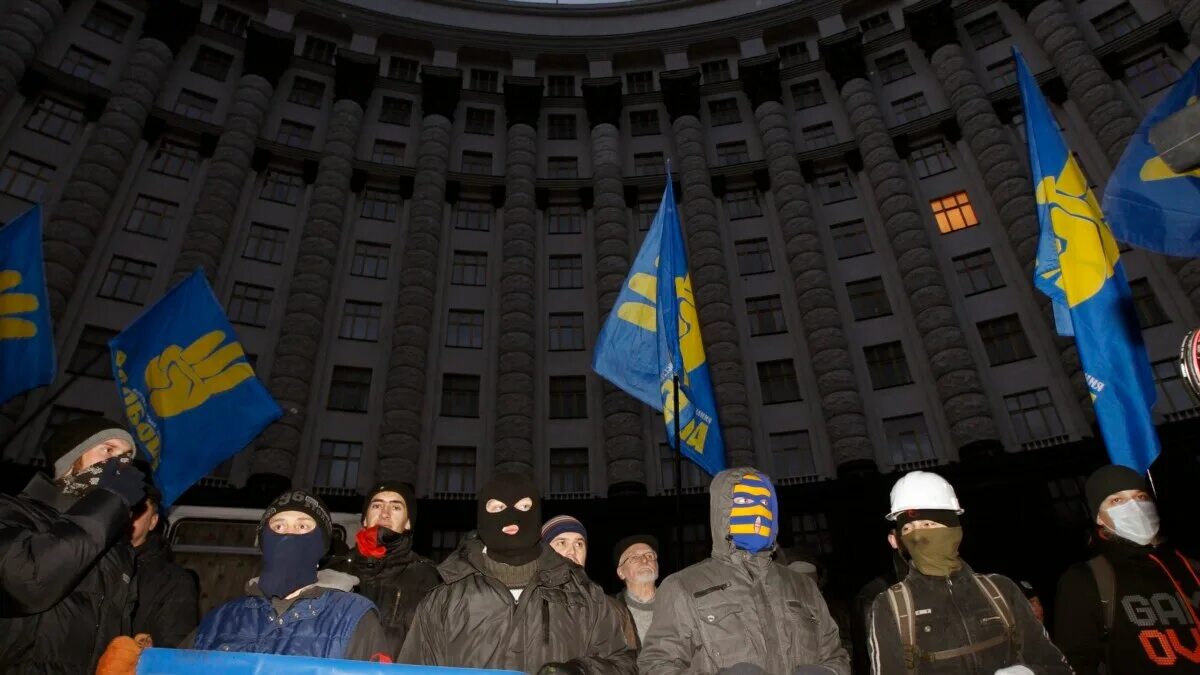 Евромайдан участники Евромайдана. Евромайдан и правоохранительные органы Украины. Евромайдан захват Верховной рады. Участники майдана