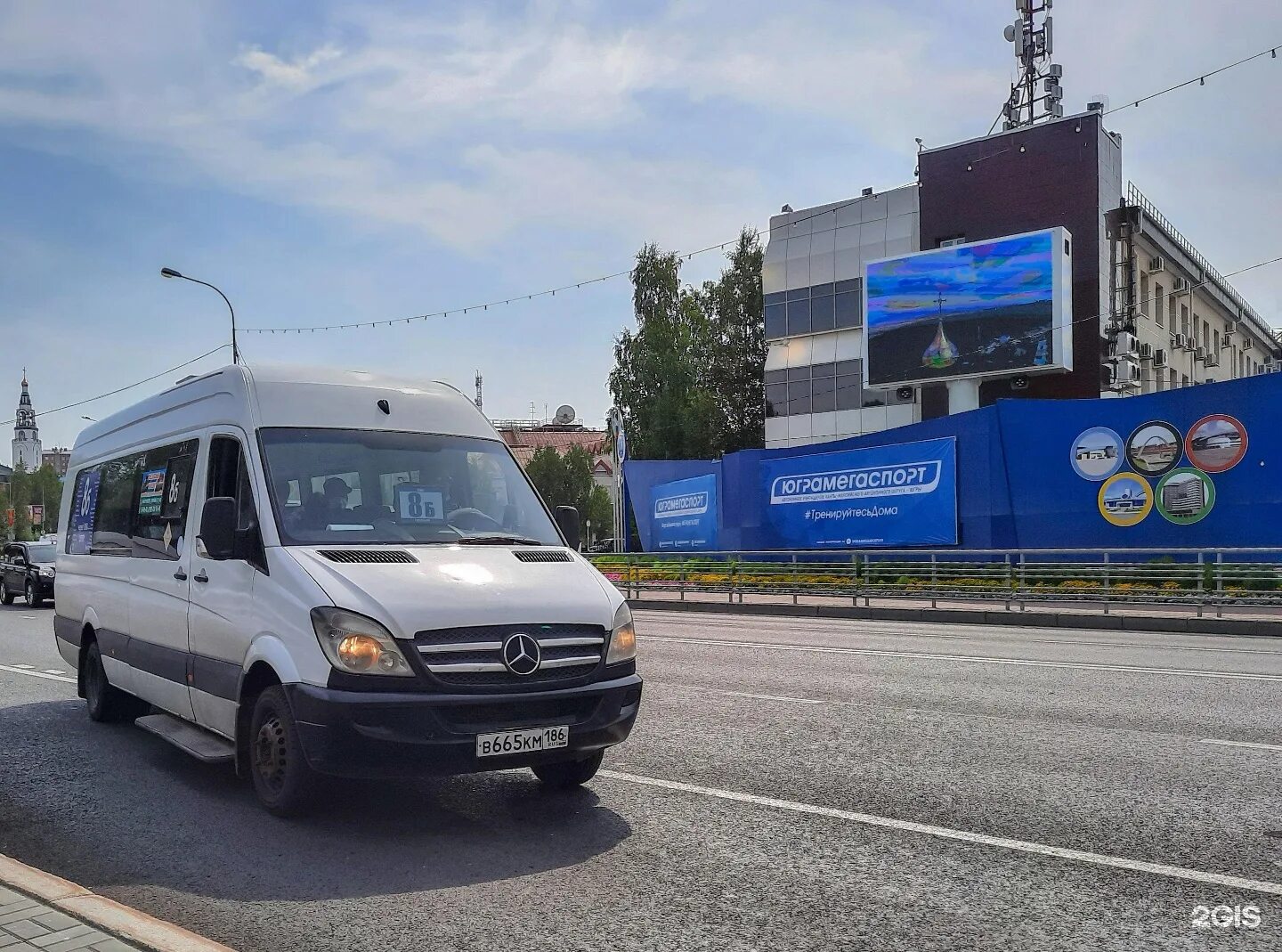 Маршрутка б. Маршрут 8 б ханты мансийск. маршрут 8б в ханты-мансийске. маршрутка. автобус 8.