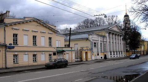 Никитская улица москва метро