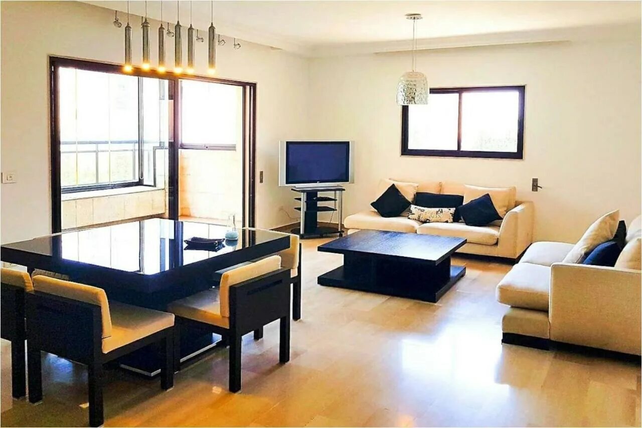 Comfortable flat. Квартиры в Ливане. Квартиры Бейрут. Квартиры Ливане картинки.