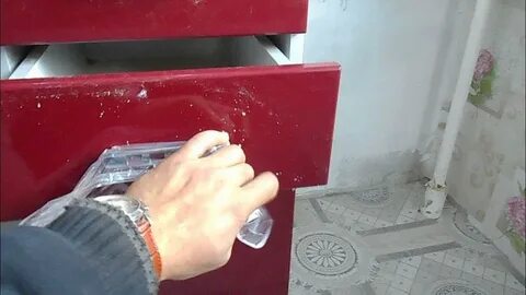 Как снять гарнитур