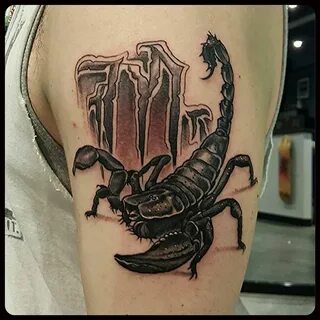 Тату скорпион для мужчин
