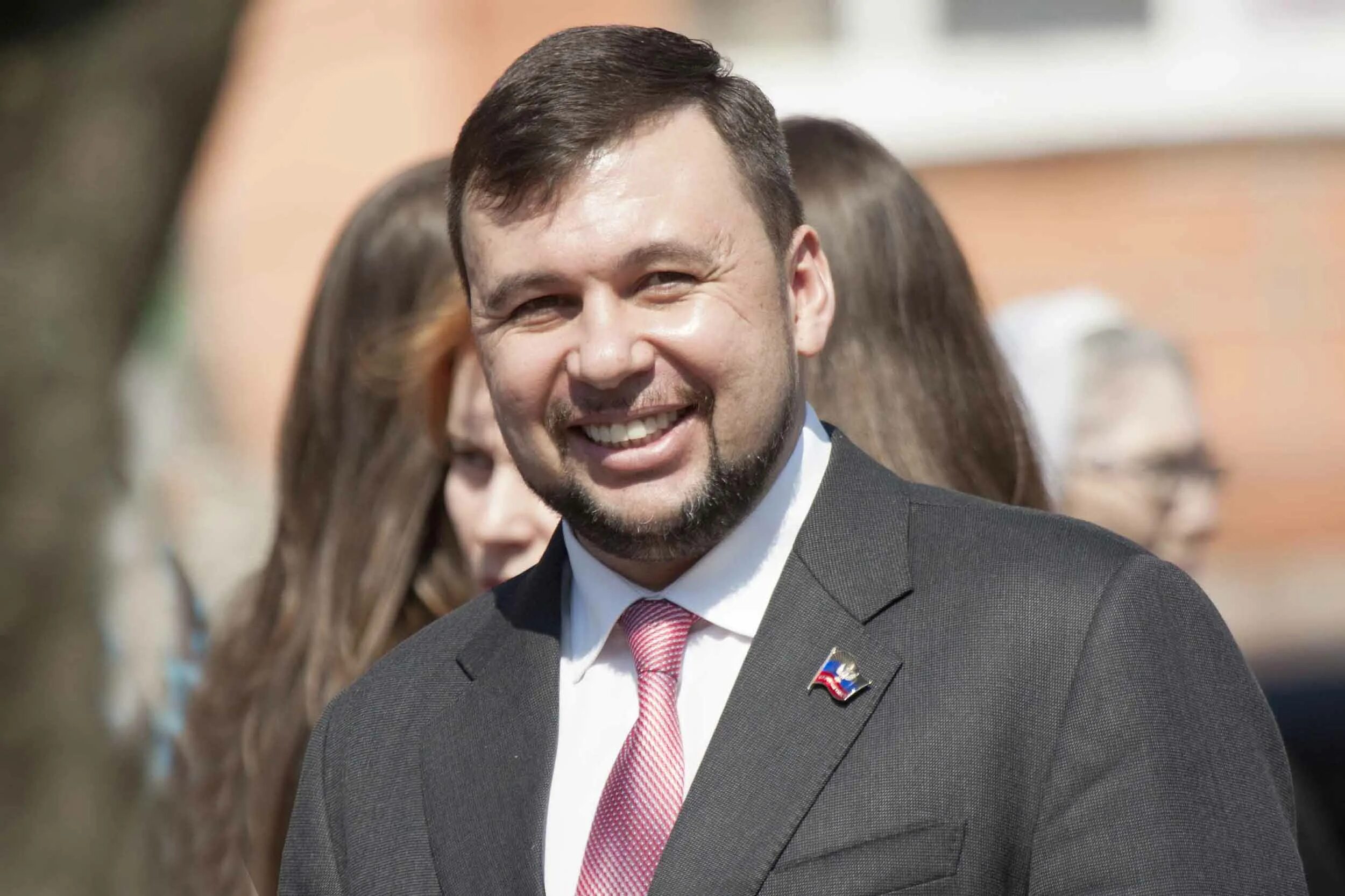 Пушилин биография. Денис пушилин. пушилин денис владимирович ммм. денис пушилин 2014. денис пушилин 2013.