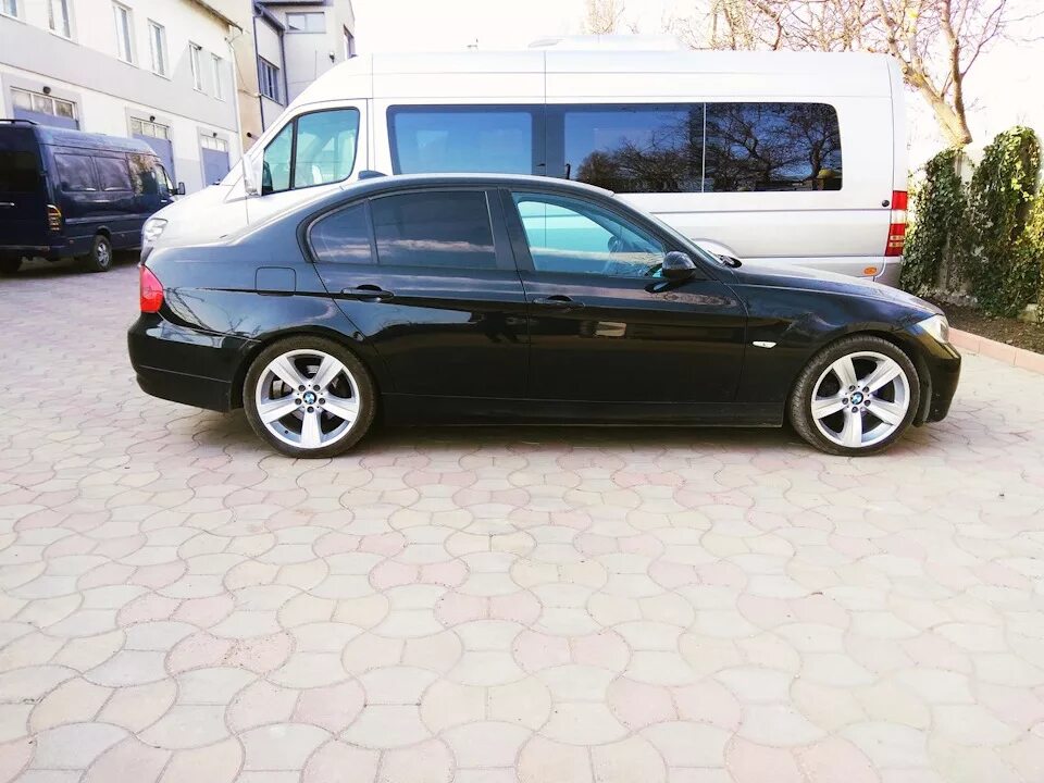 Шины бмв е90. 189 стиль бмв е90. bmw e90 189 стиль. bmw e90 138 стиль. r18 на бмв 3 е90.