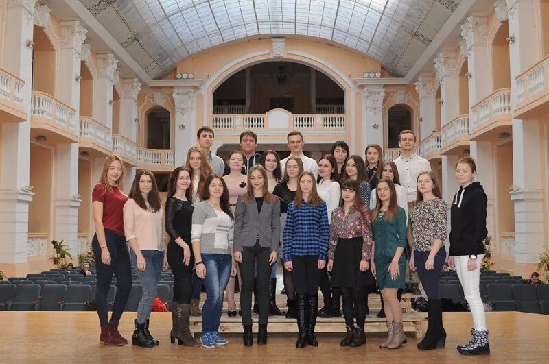 студенты воронежа. студенты воронежа. крутая фотосессия для медуниверситета. студенты воронежа. шествие студентов.