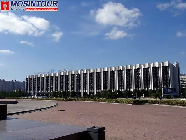 Питер гостиница пулковская. Отель парк инн санкт-петербург пулковская. Пулковская телефон. Пулковская телефон. Пл победы 1 гостиница пулковская.