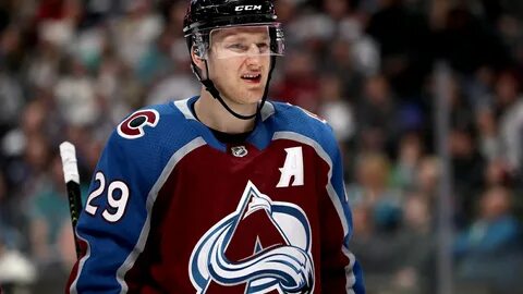 Nathan Mackinnon / Nathan MacKinnon.