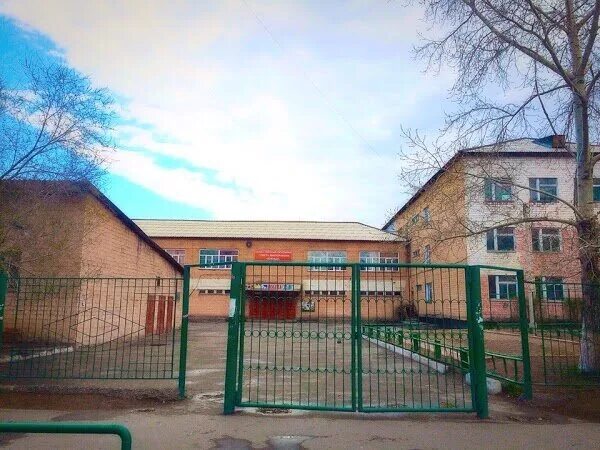 мбоу сош 12 абакан. губина а. мбоу сош № 5 с кадетскими классами им. адрес школы 5 город. центральный вход в школу.