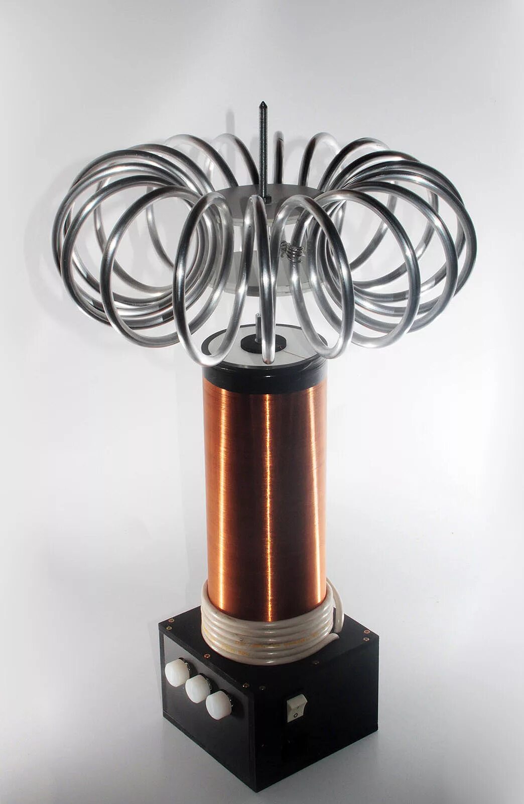 катушка тесла коронный разряд. стример катушка тесла. катушка тесла. никола тесла катушка теслы. никола тесла катушка теслы.