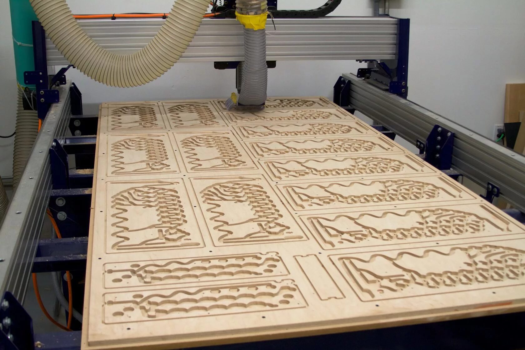 Буквы чпу. CNC Router МДФ. Фрезерный станок с ЧПУ Orto 1540. Станки ЧПУ CNC лазерной резки. ЧПУ станок лазерно-фрезеровальный.