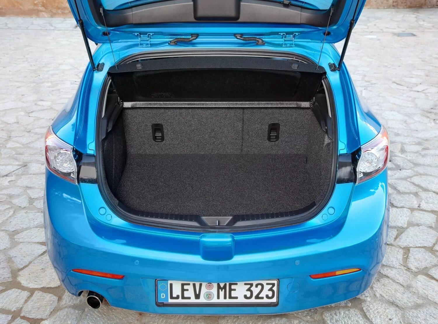 Mazda mazda 3 хэтчбек багажник. мазда 3 2014 багажник седан. Mazda 3 багажник. багажник мазда 3. багажник мазда 3 седан.