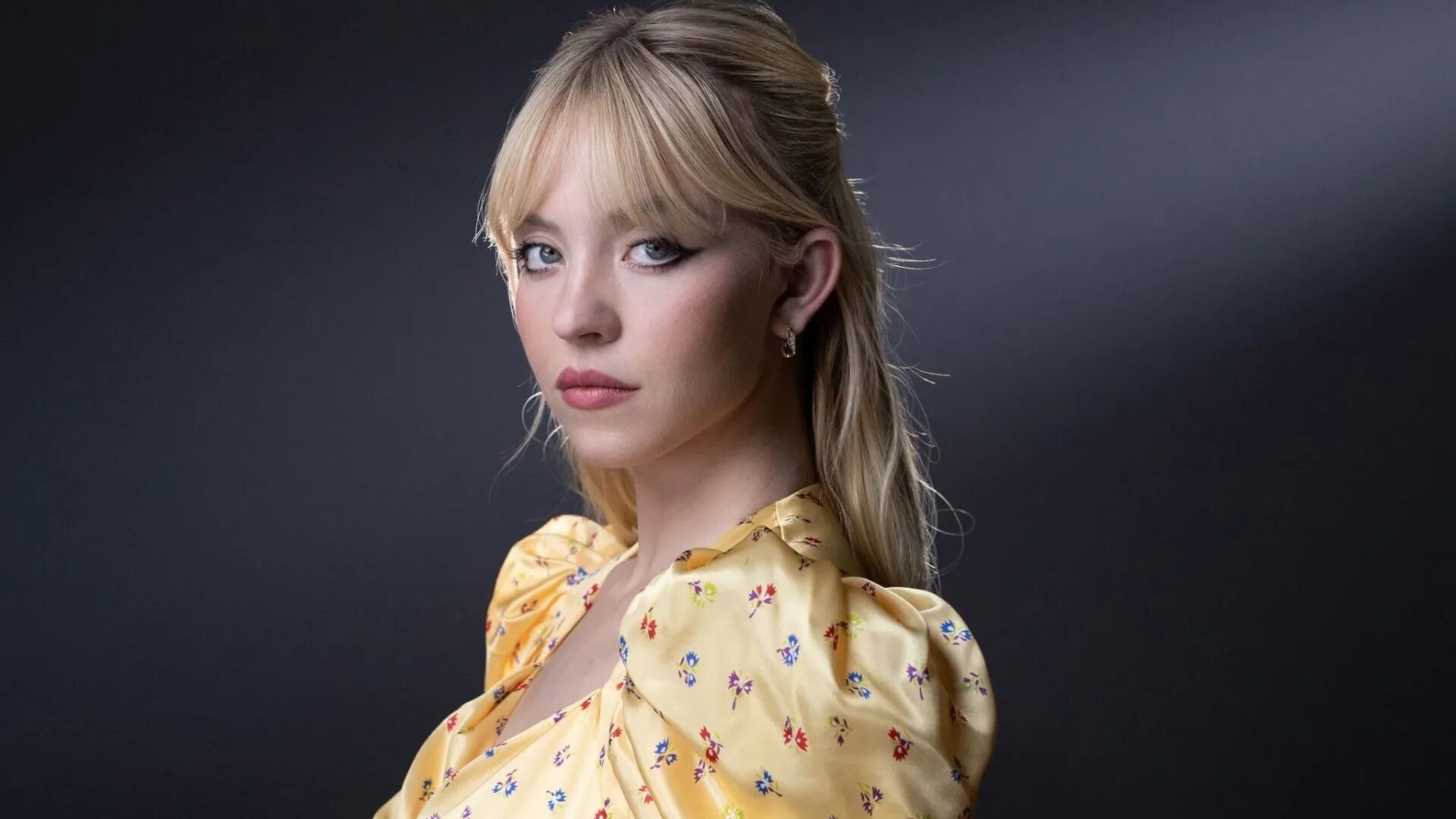 Сидни суини 2025. Сидни суини. sydney sweeney 2025. сидни суини эйфория. сидни суини нью.