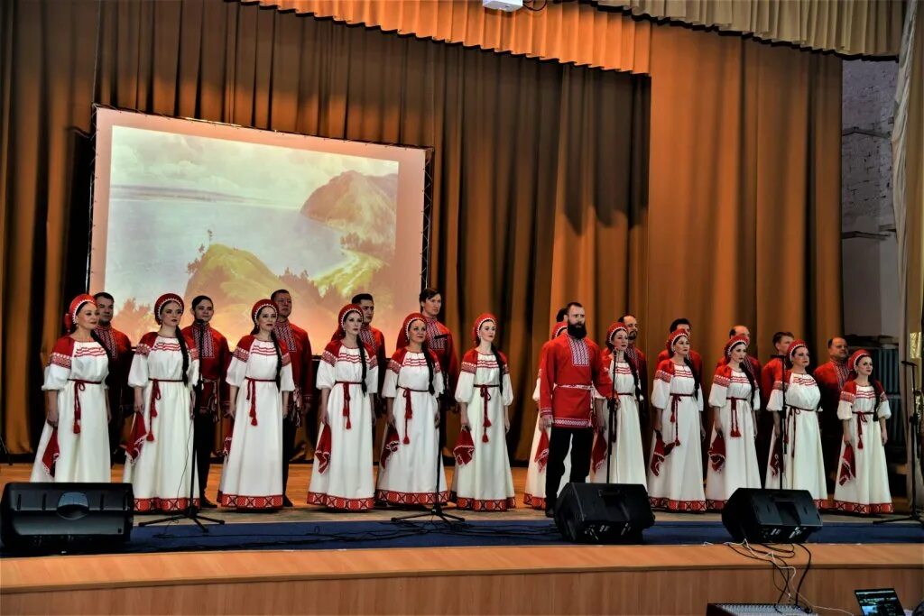 Волжский народный хор. Волжский народный хор фотосессия. Волжский хор Самара. Государственный Волжский народный хор Волга русская душа. Волжский хор им милославова