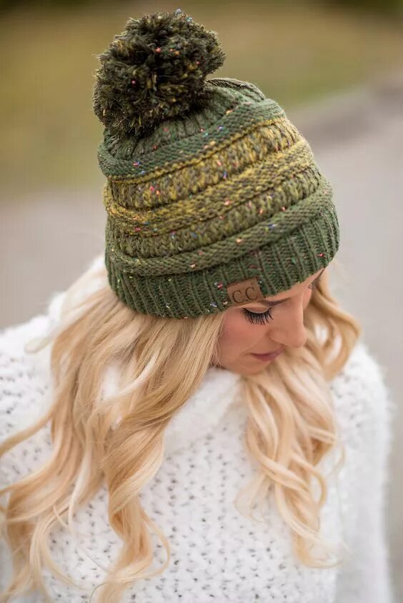 Winter Must-Have: Beanie ❄ Beanie outfit, Winterkleid, Frauen outfits