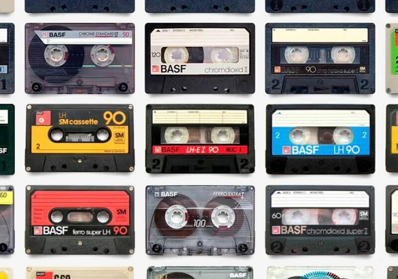 Кассета какая бывает. Магнитофонные кассеты sony. Свема магнитофонная кассета. Магнитофон ссср кассета спереди. Типы видеокассет с камеры.