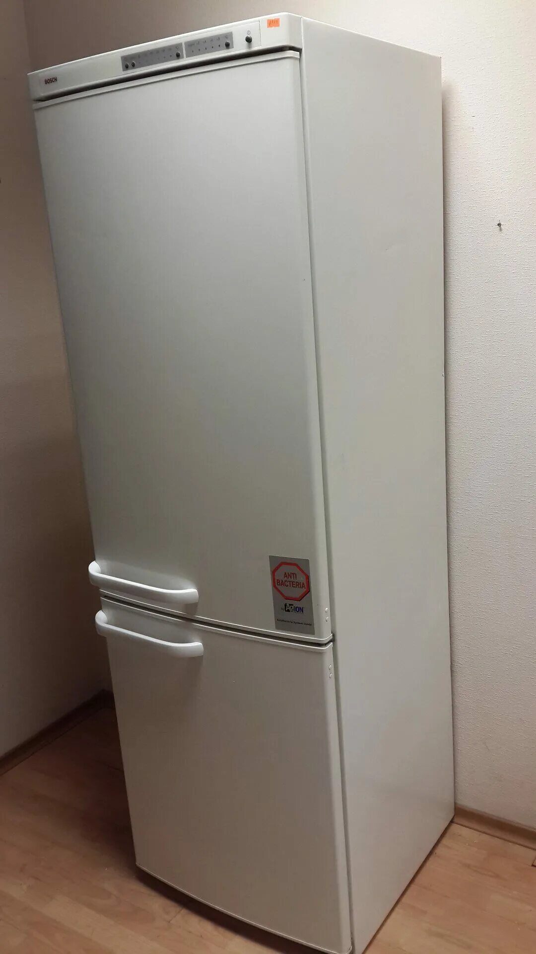 Bosch kgs39y37. Холодильник бош kgs36xw20r. Холодильник bosch kgs бош двухкамерный kgs39z45. Холодильник bosch kgs38320ie. Холодильник бош двухкамерный kgs.