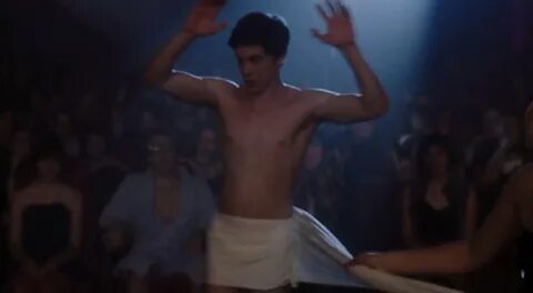 Logan Lerman in Хорошо быть тихоней (2012) .