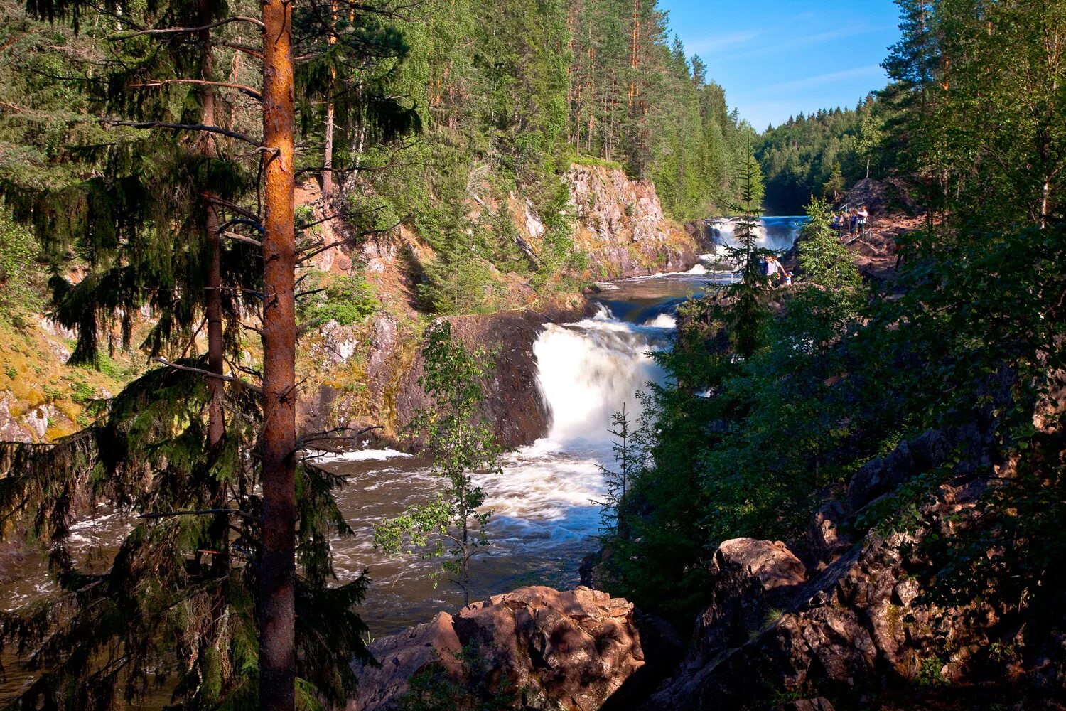 Природные заказники и памятники природы. Парк Кивач Карелия. Заповедник и водопад Кивач. Озеро Кивач Карелия. Республика Карелия водопад Кивач.