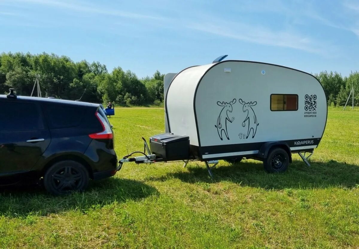 Кемперус производство прицепов. Прицеп автодом ссср. Люди в прицепе. Кемперус прицеп для маломобильных. Ру.