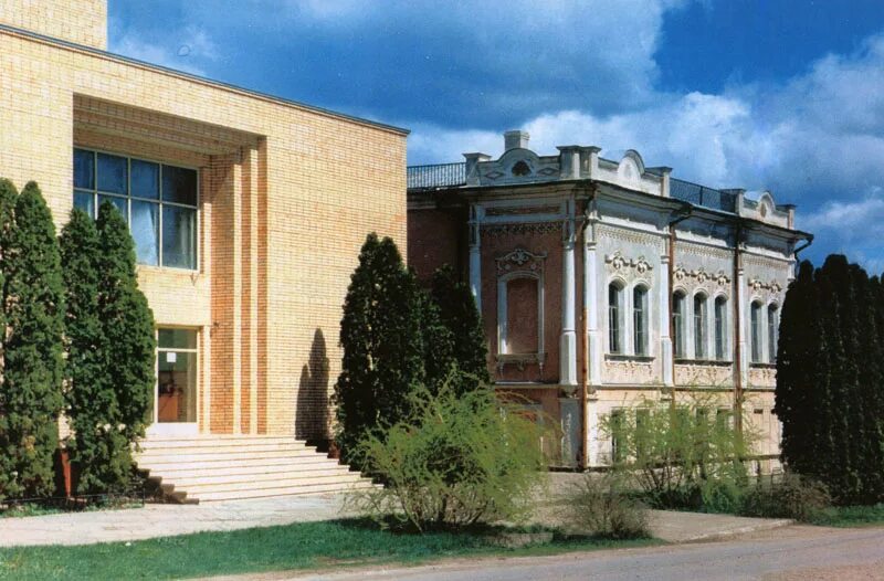Хвалынский краеведческий музей. Хвалынский музей краеведения. Хвалынский музей краеведения. Хвалынск дом радищевых. Хвалынский краеведческий музей.