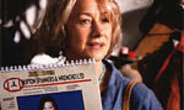 Обнаженная Джули Уолтерс Сидит За Пианино – Девочки Из Календаря (2003)